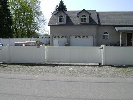 Vinyl Fence Image