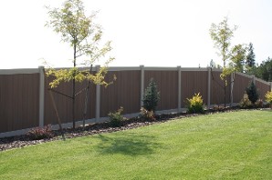 Vinyl Fence Image