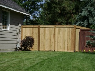 Vinyl Fence Image